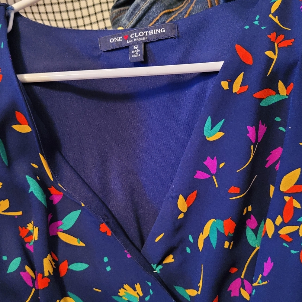 Wrap style flower print dress
